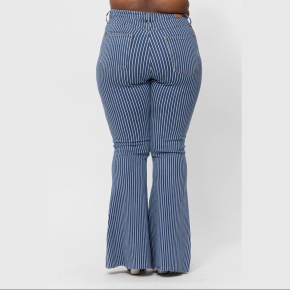 Last 1! 14W Judy Blue hi Waist Super Flare Pin Stripe Dark - Picture 10 of 13